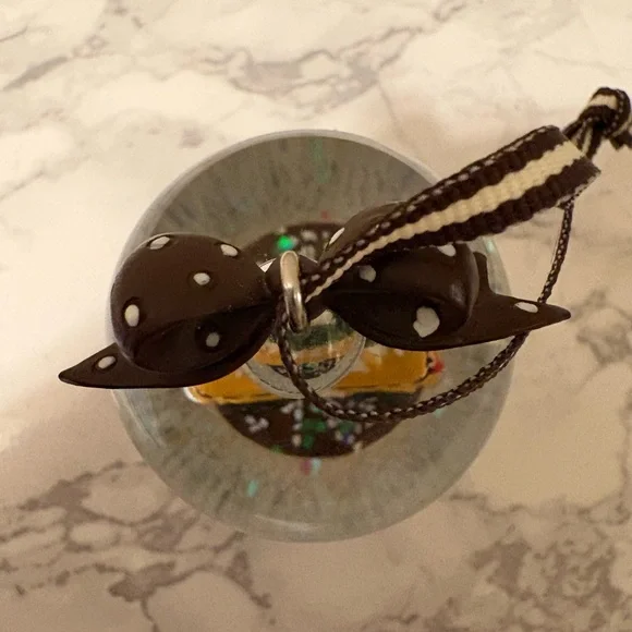 Ornament - Picture 5 of 6